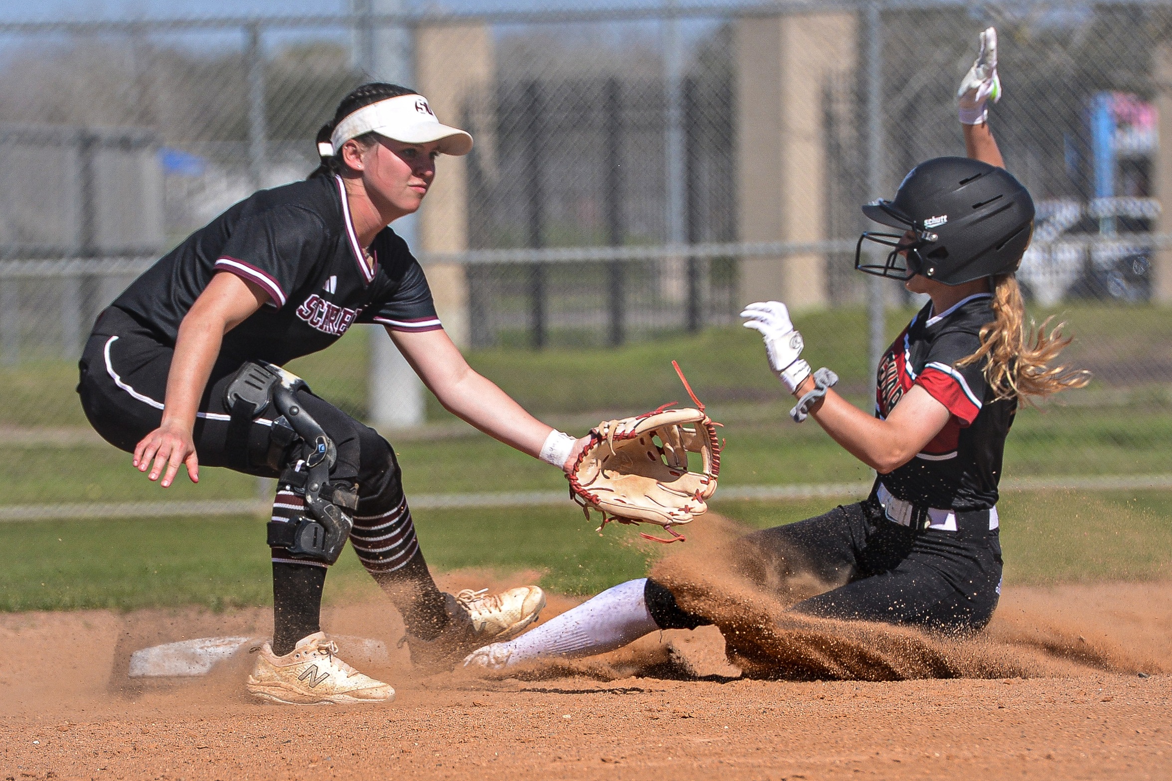 UHV vs. Schreiner